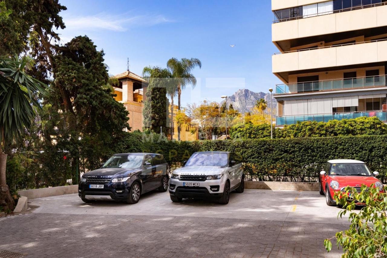 Roy Boston Marbella By Florentia Homes Exterior photo